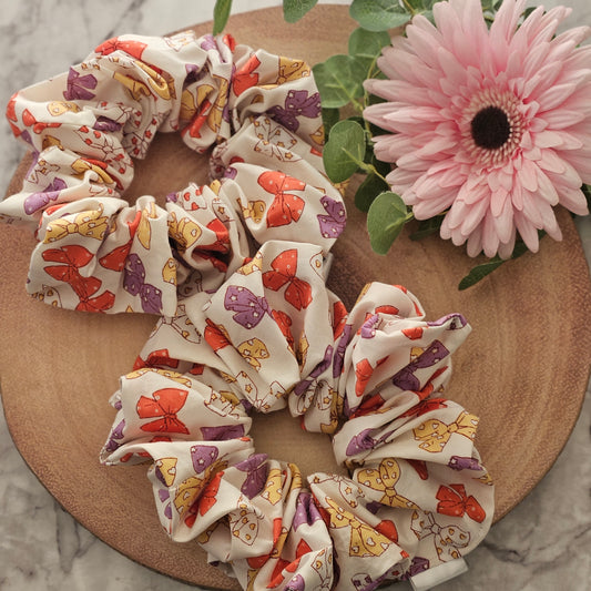 Bow & Bloom Scrunchie